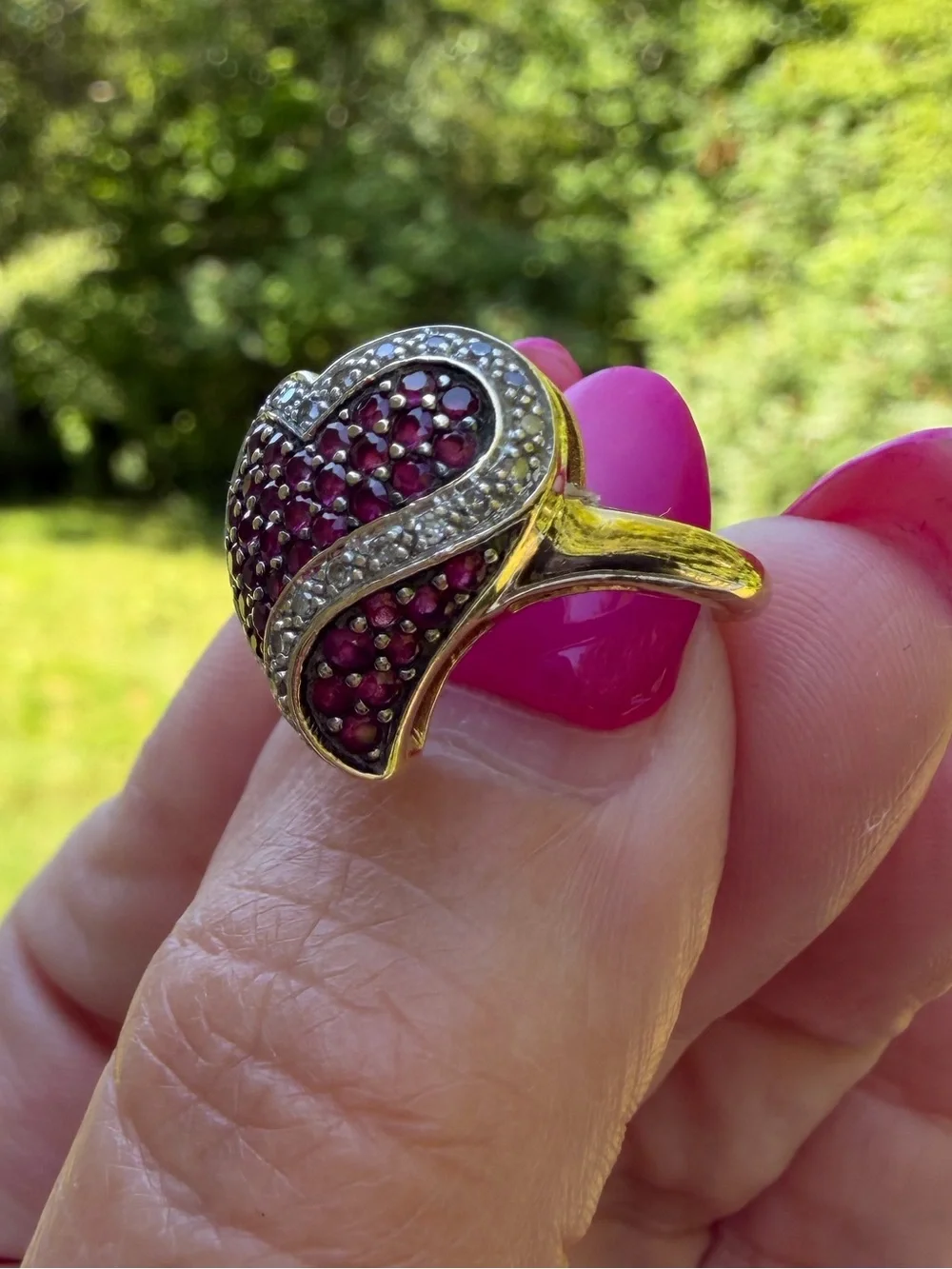 10K Gold Natural Thai Ruby & Diamond Heart Ring